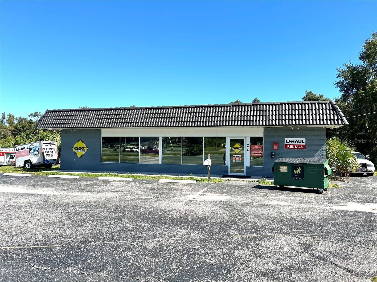 Property Image for 625 S Us Highway 41