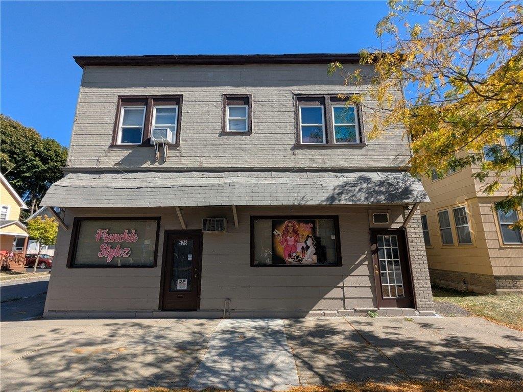 Property Image for 576-578 Thurston Road