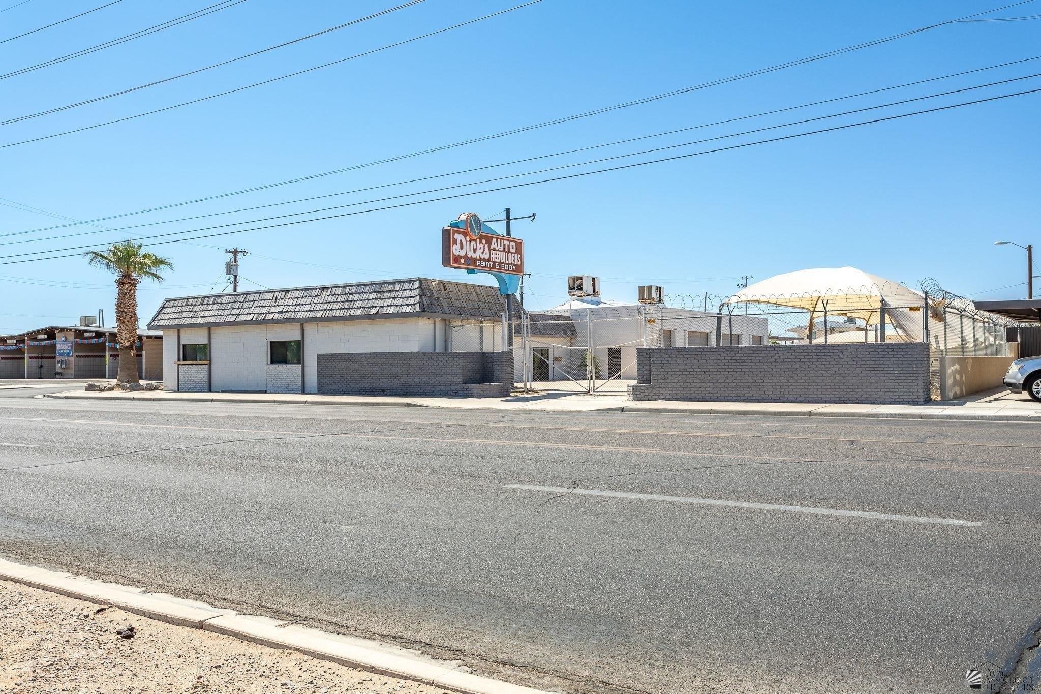 Property Image for 201 W 24 St