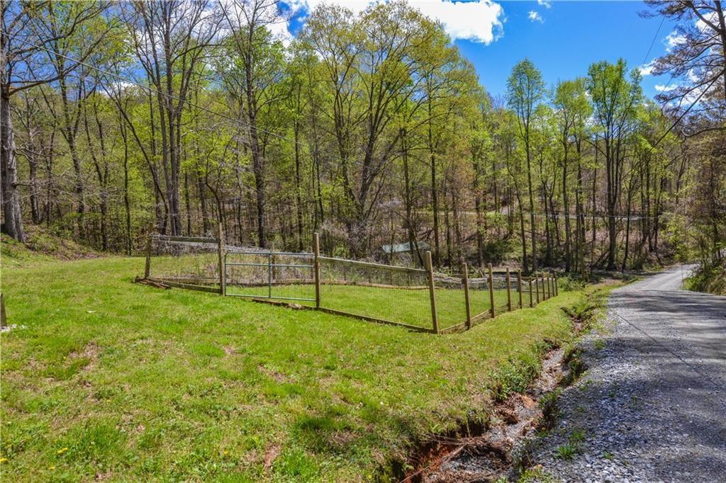 Property Image for 590 Piney Spur Road