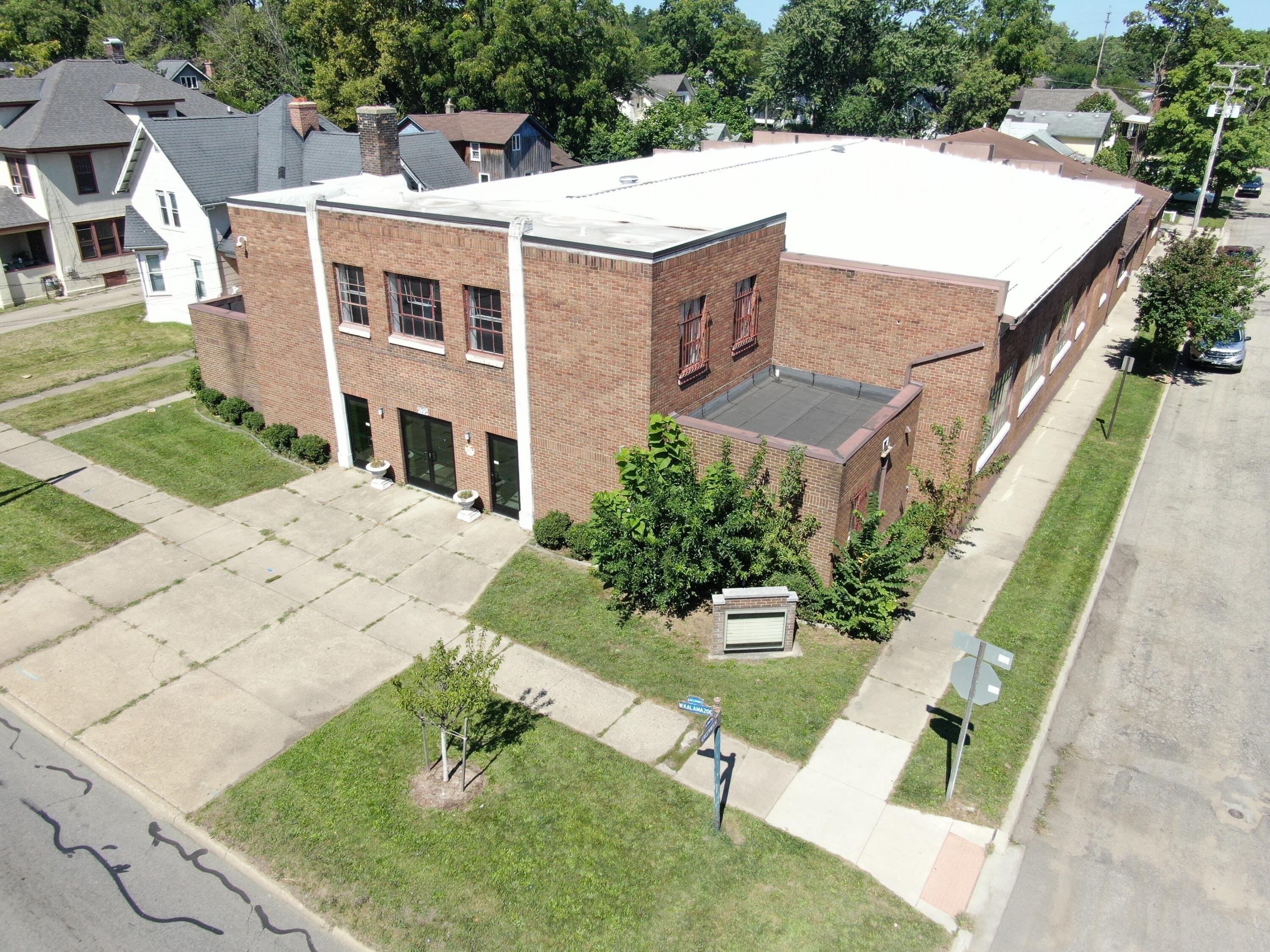 Property Image for 622 W Kalamazoo Avenue