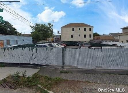 Property Image for 163-50 104th Street