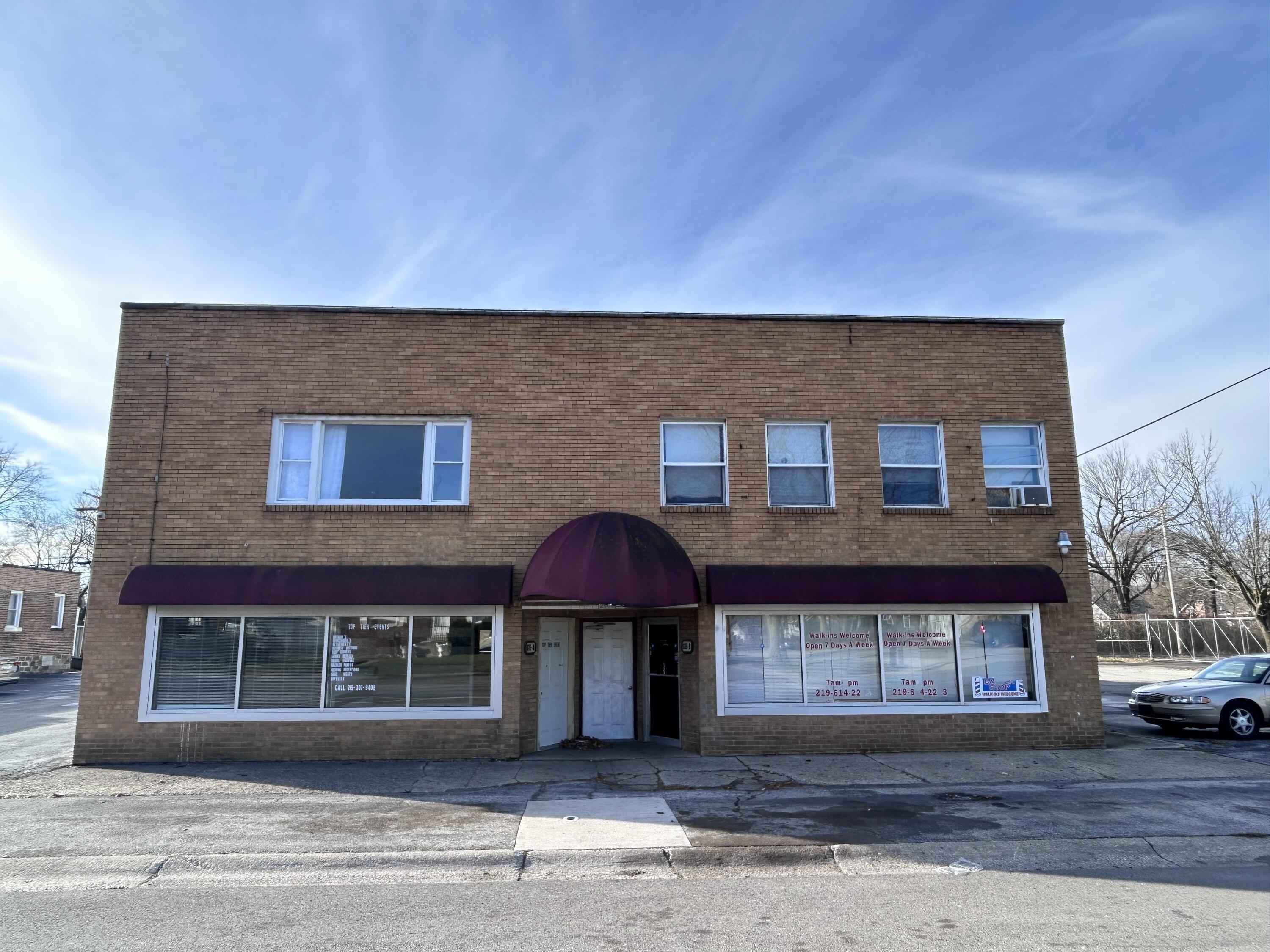 Property Image for 2800 Dekalb Street B