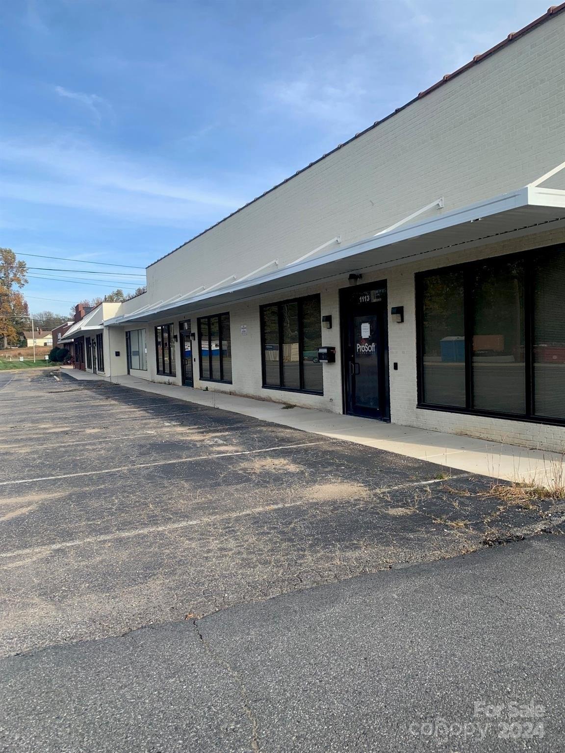 Property Image for 1113 N Main Street