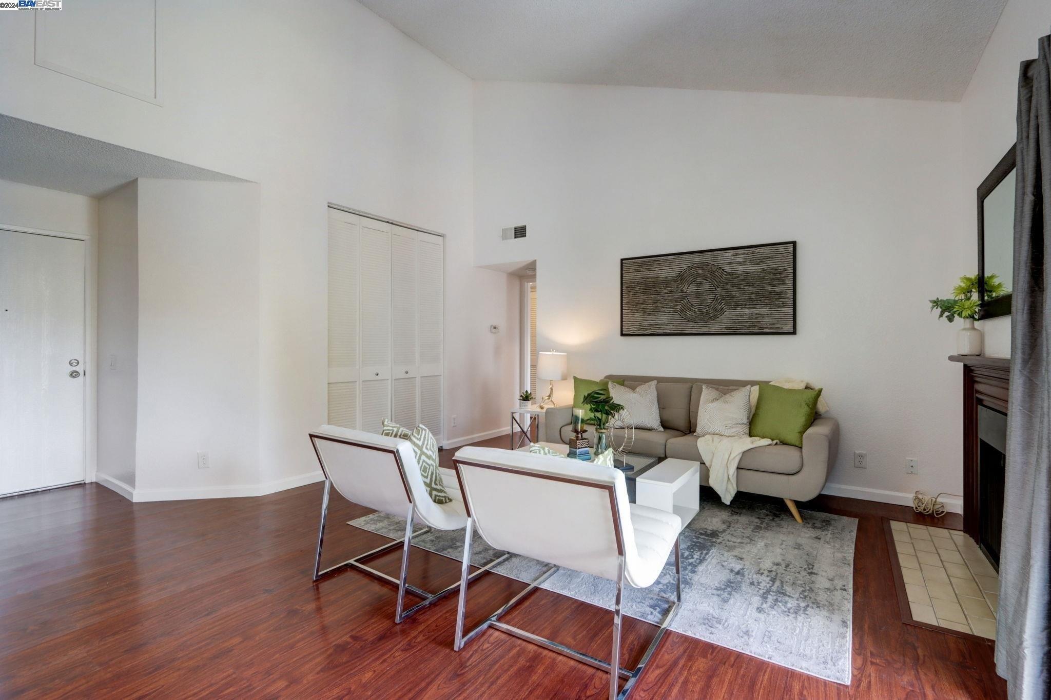 Property Image for 3402 Pinewood Ter 311