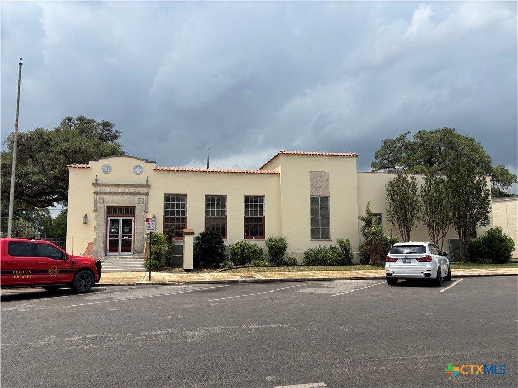 Property Image for 202 N Camp Street