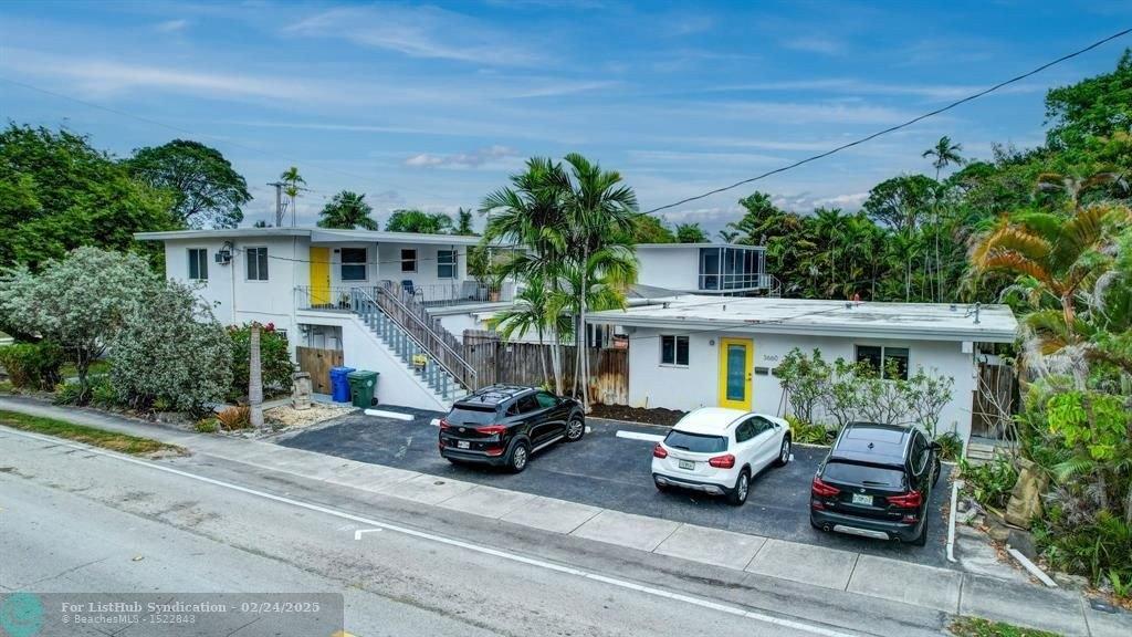 Property Image for 630 NE 37 St