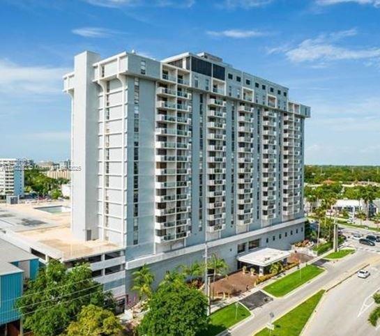 Property Image for 13499 Biscayne Blvd Tower Suites 4 & 5