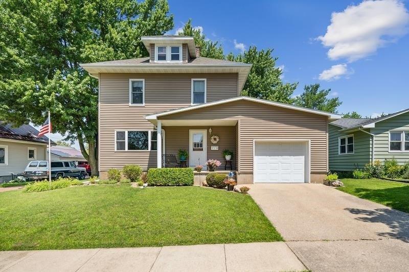 Dyersville Real Estate Find Houses & Homes for Sale in Dyersville, IA