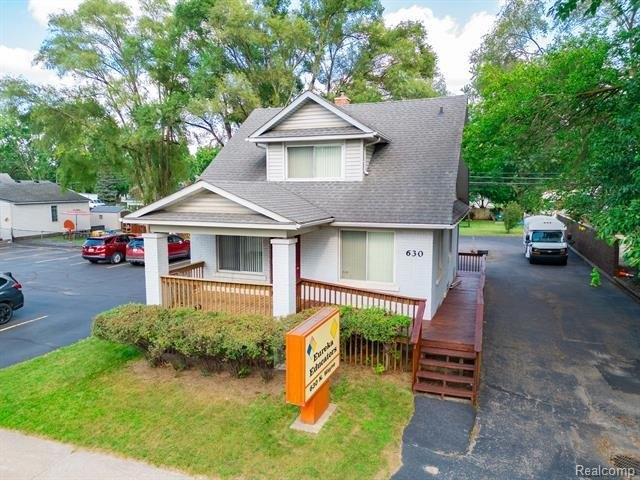 Property Image for 630 N WAYNE Road