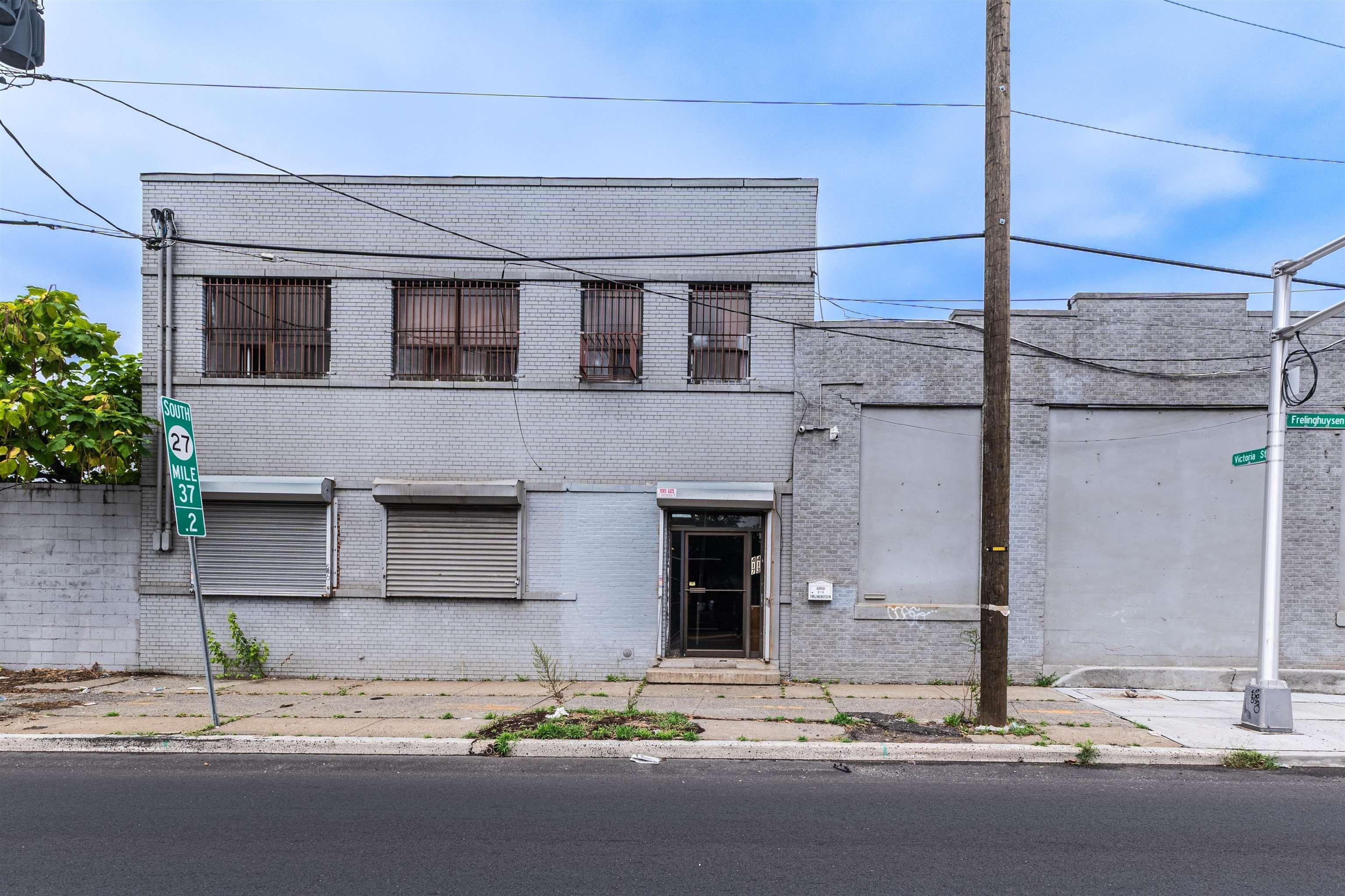 Property Image for 413-417 Frelinghuysen Ave