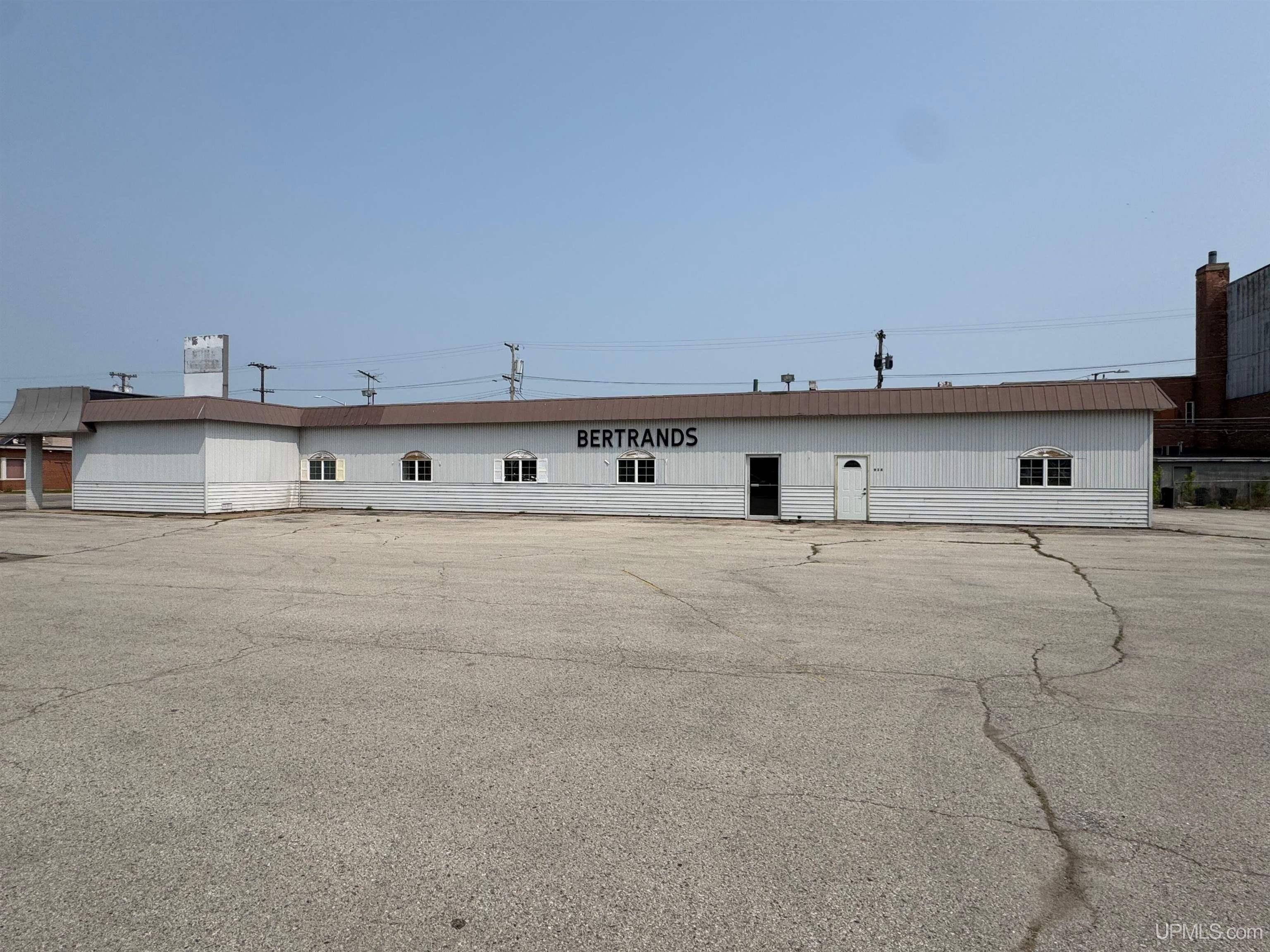 Property Image for 113 S 10th