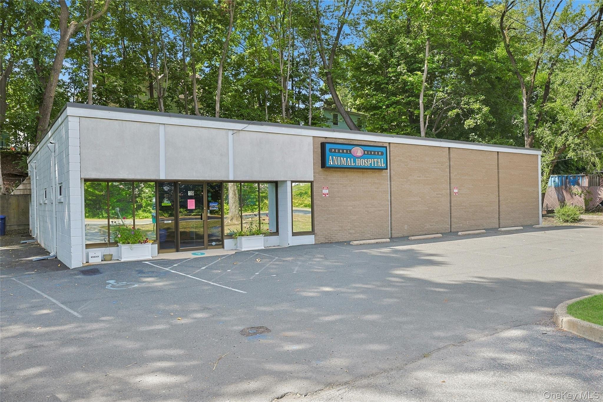 Property Image for 19 S Pearl Street