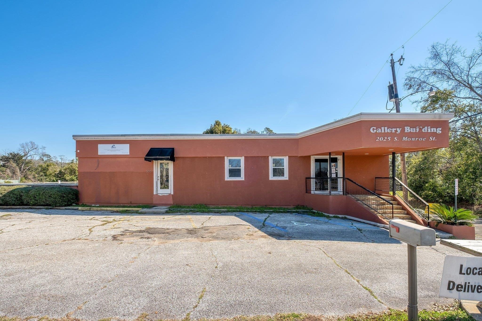 Property Image for 2025 S Monroe Street