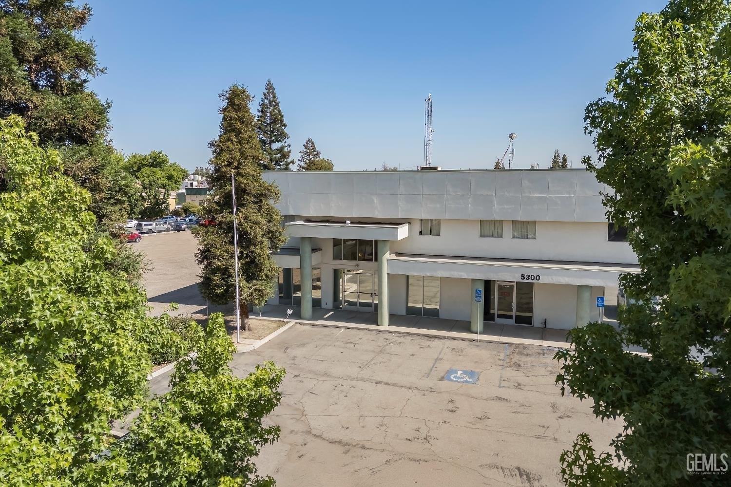 Property Image for 5300 Woodmere Drive