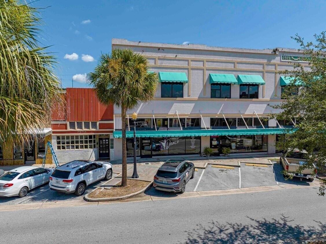 Property Image for 247 E Stuart Avenue
