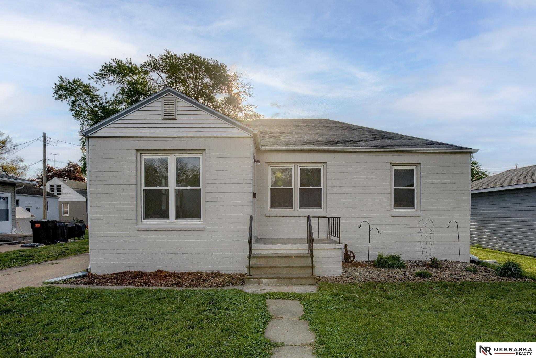 Property Image for 1424 N PLATTE Avenue