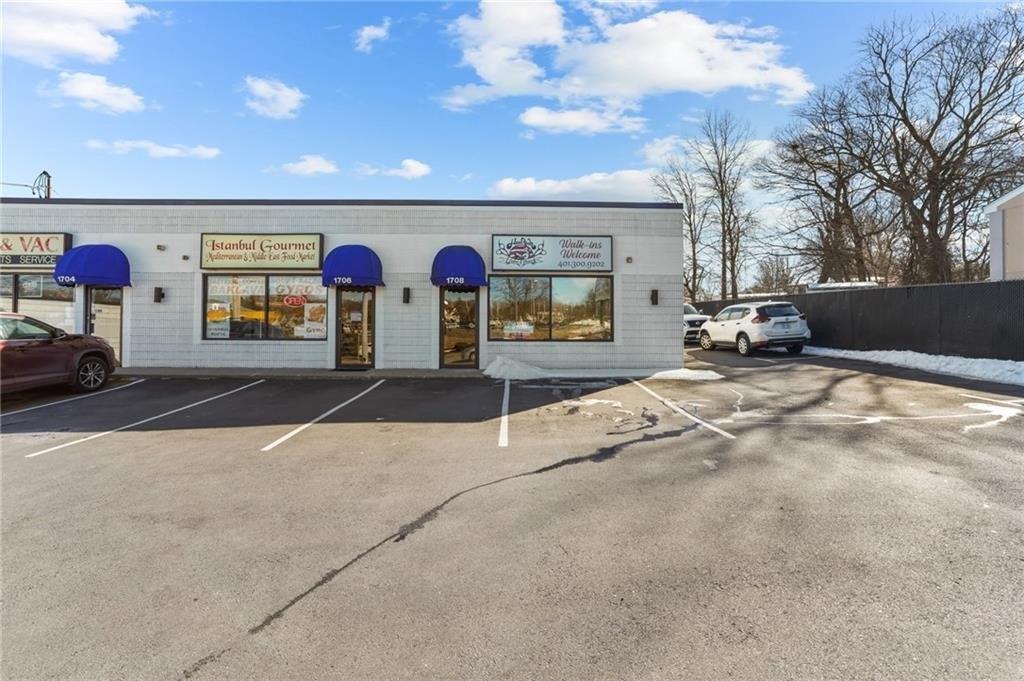Property Image for 1708 Mineral Spring Avenue