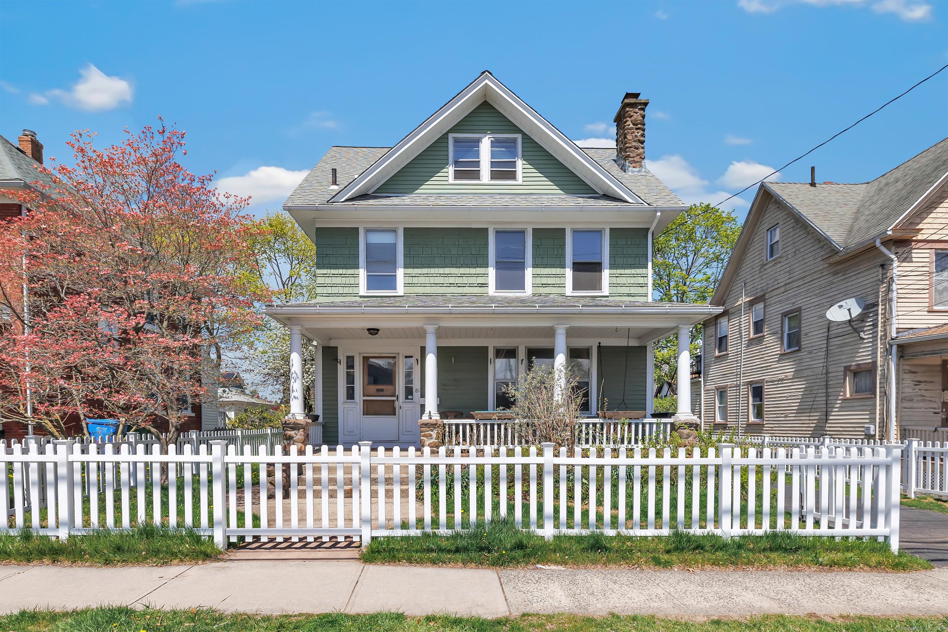 Property Image for 81 Putnam Avenue