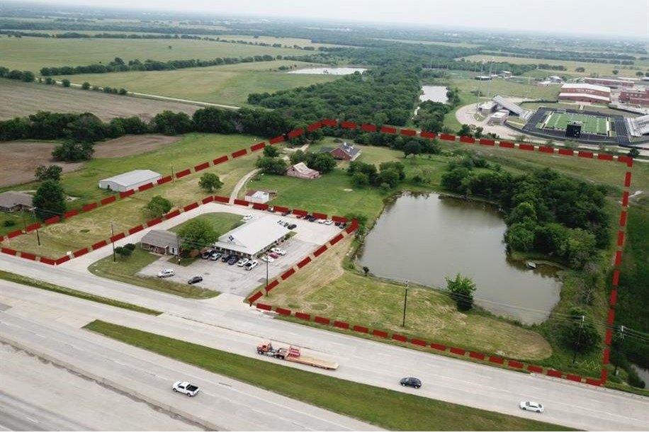 Property Image for 6957 W Interstate 30