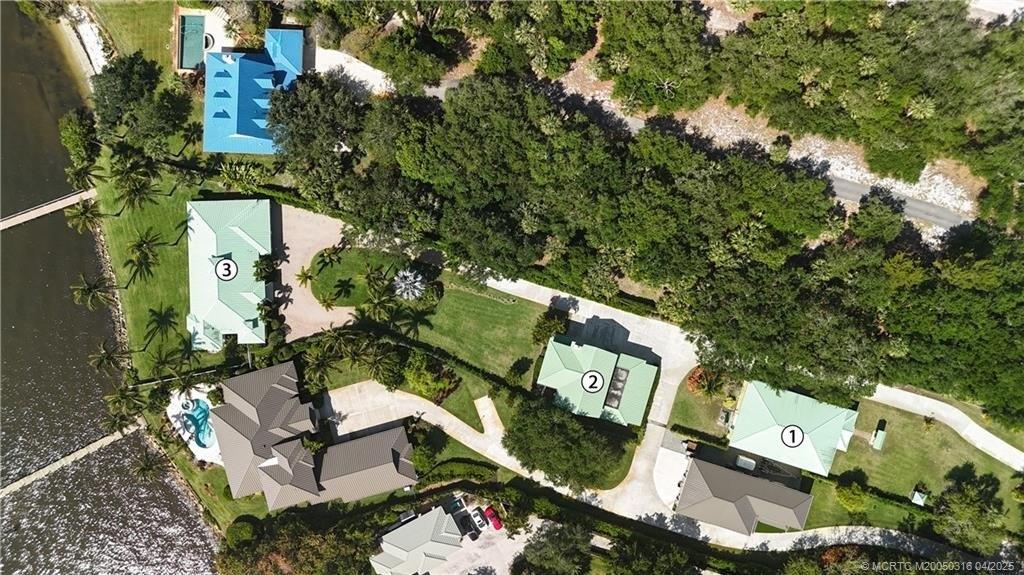 Property Image for 1530 NE Dixie Highway