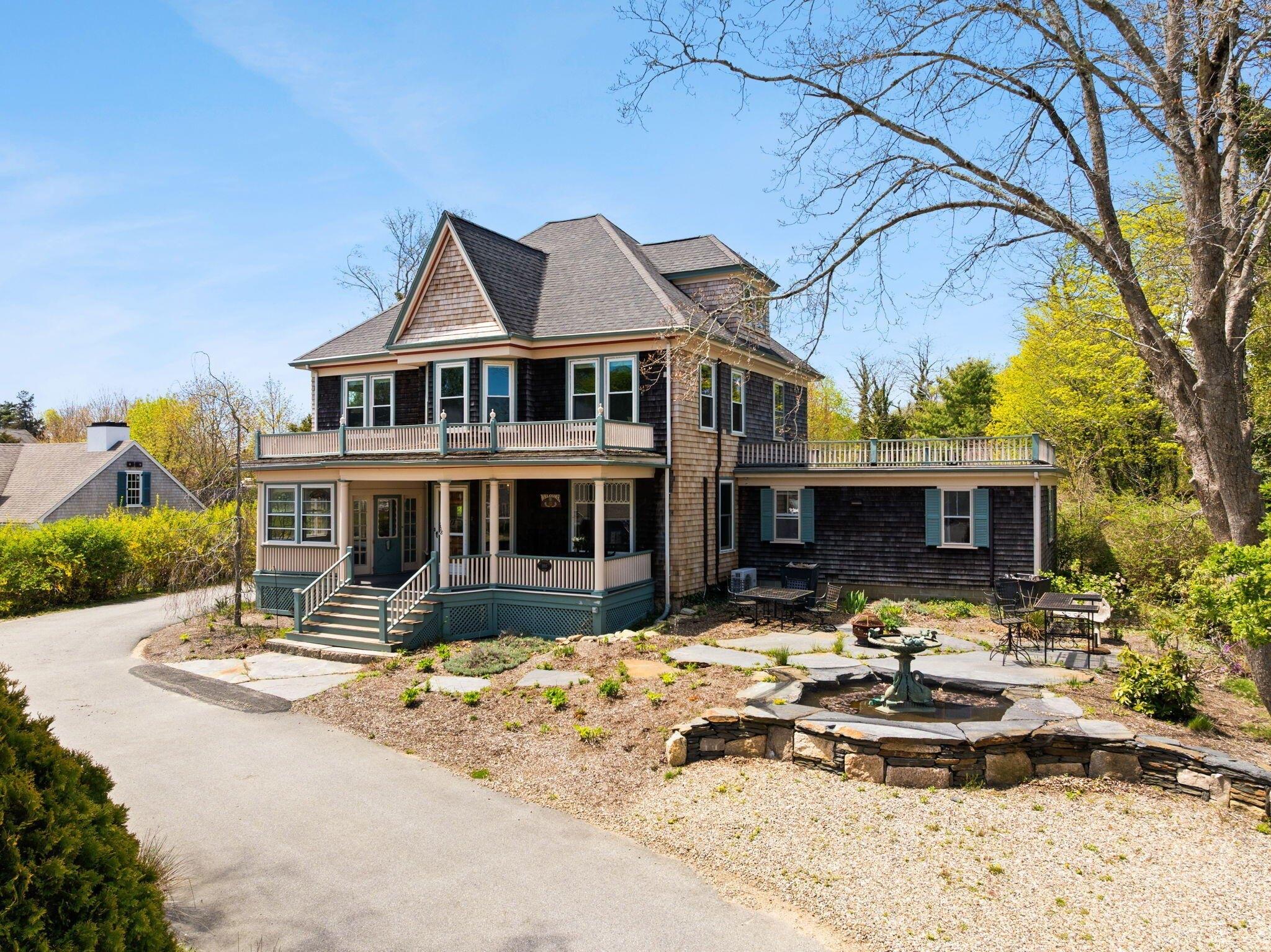 Property Image for 628 W Falmouth Highway