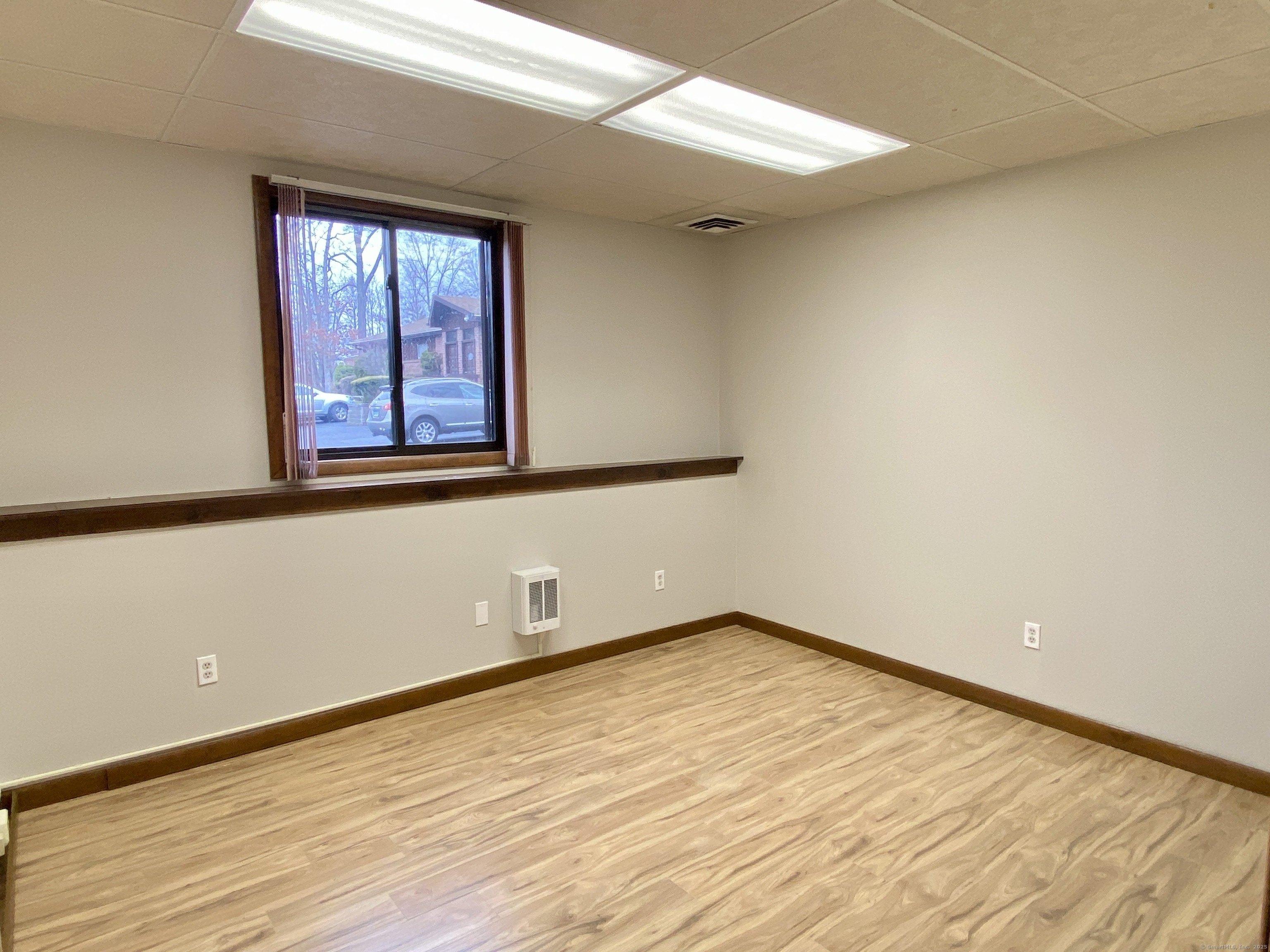 Property Image for 117 Hartford Turnpike