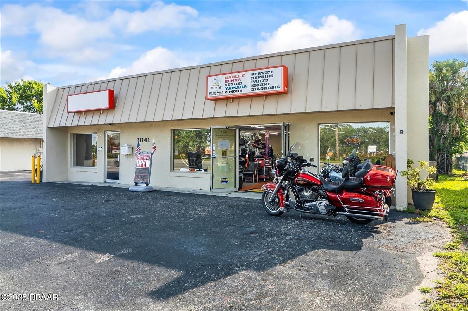 Property Image for 1841 S Ridgewood Avenue