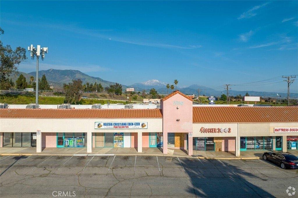 Property Image for 2210 E Highland Avenue