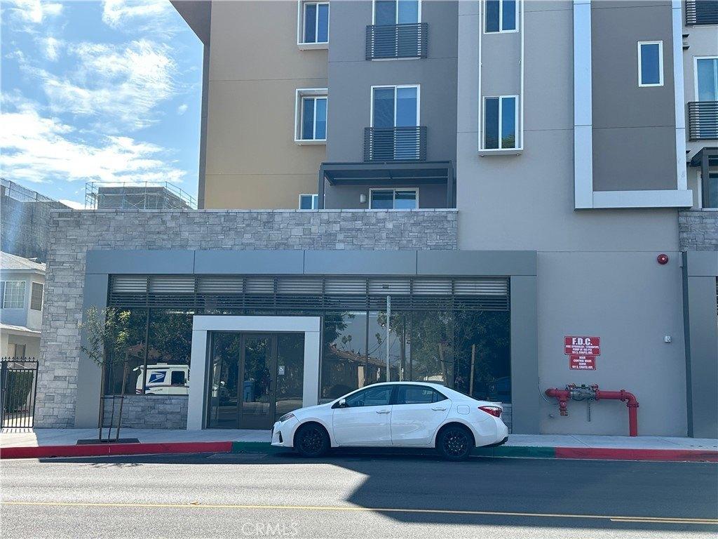 Property Image for 101 S Chapel Avenue