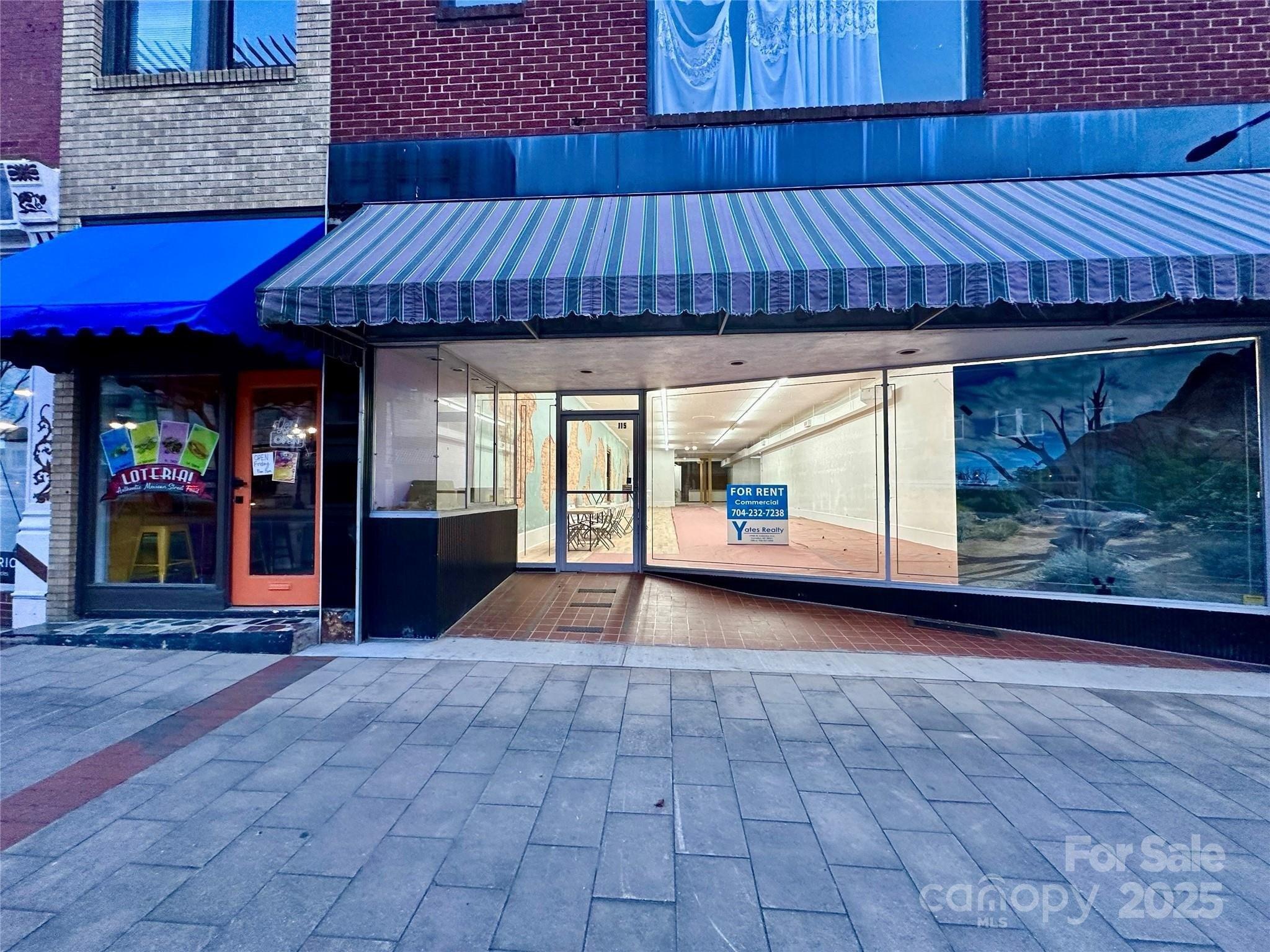 Property Image for 115 W Innes Street