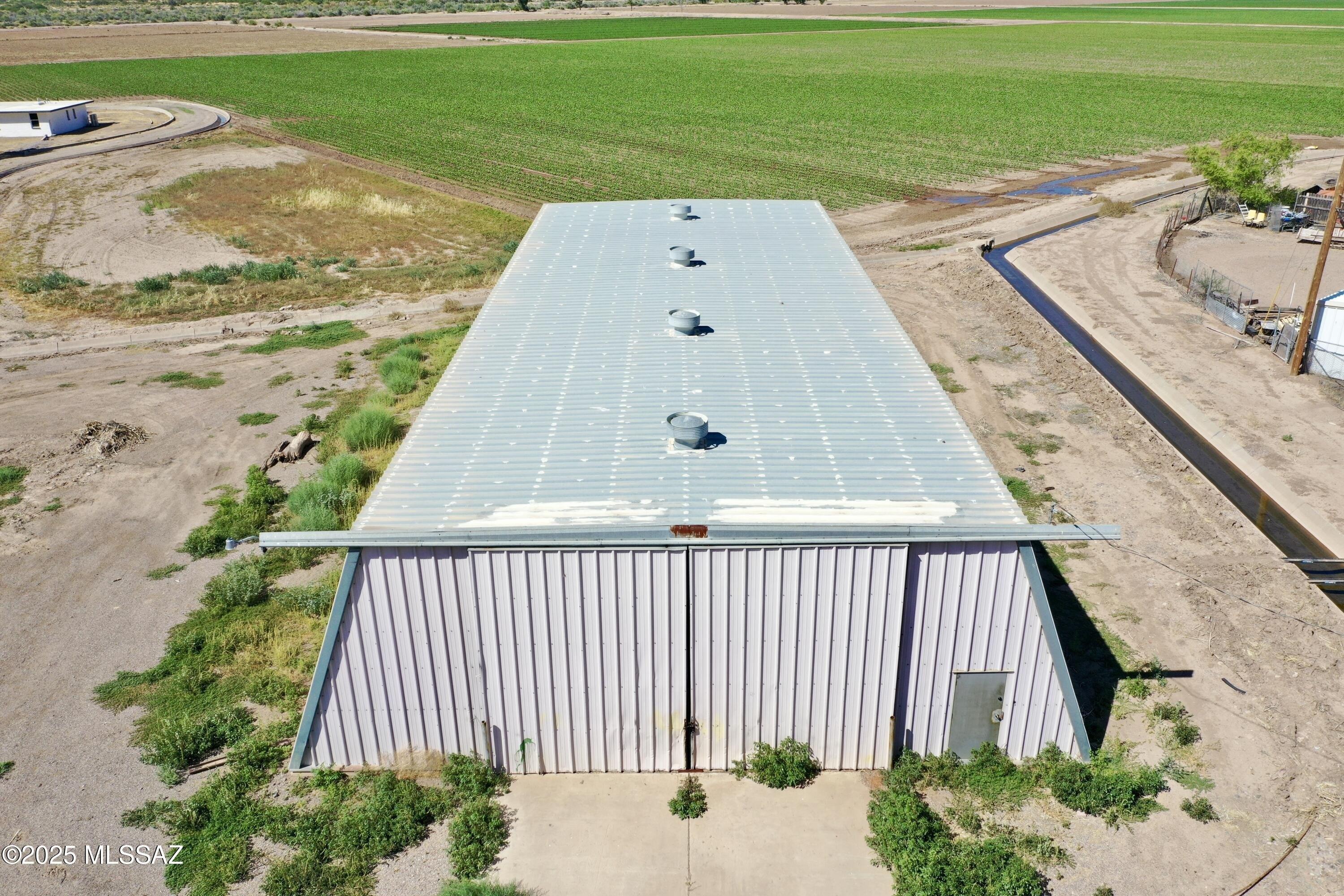 Property Image for 102&100 E 2Nd Street