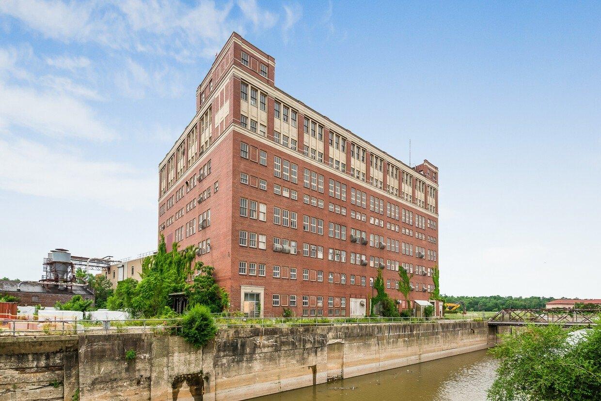 Property Image for 224 Main Street
