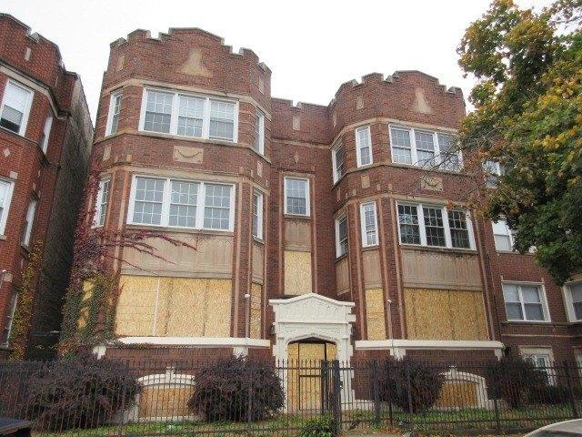 Property Image for 7608 - 10 S Phillips Avenue