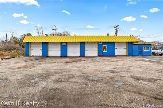 Property Image for 7661 Tireman Street