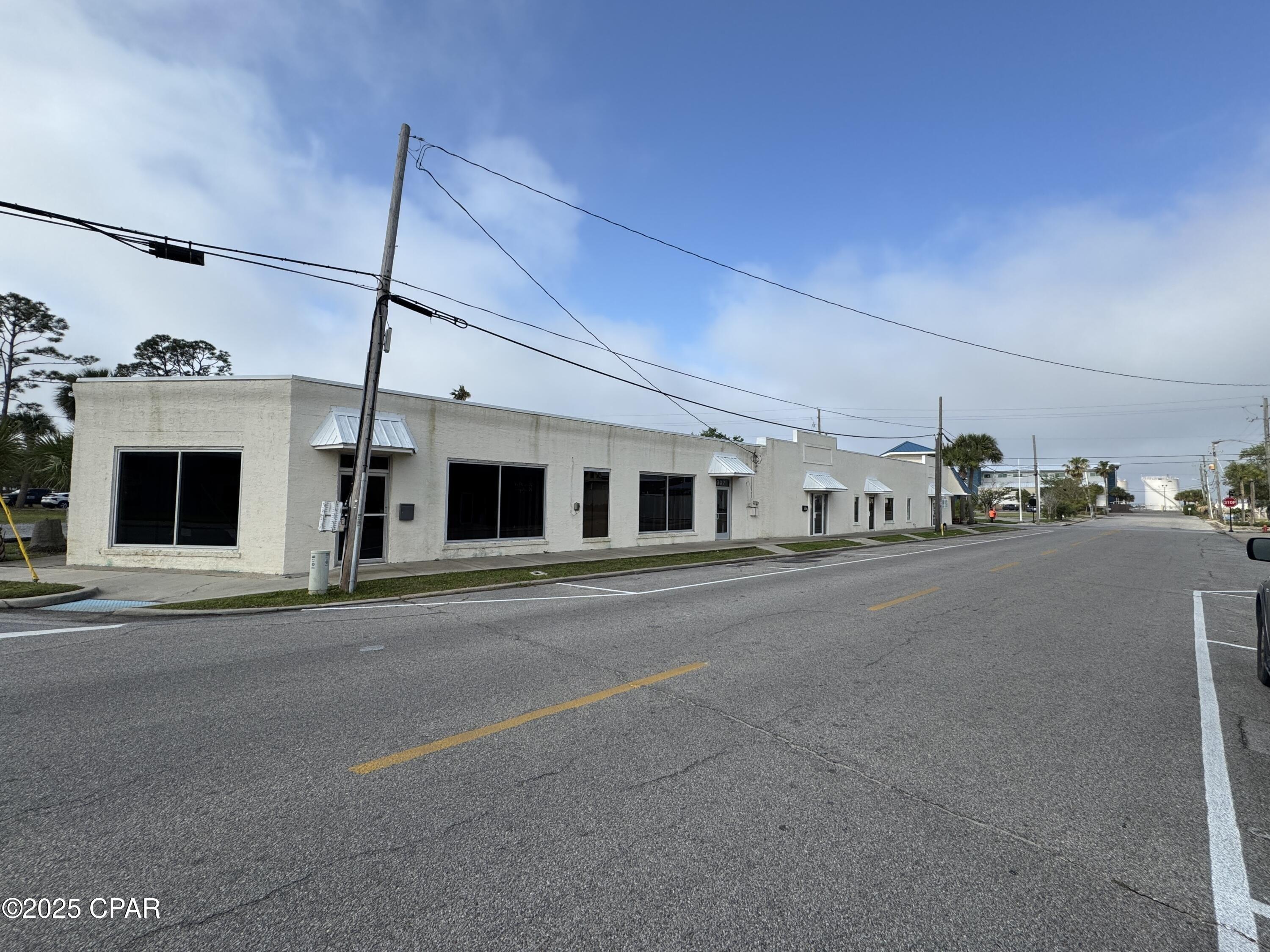 Property Image for 307 W 5th Street Suite A