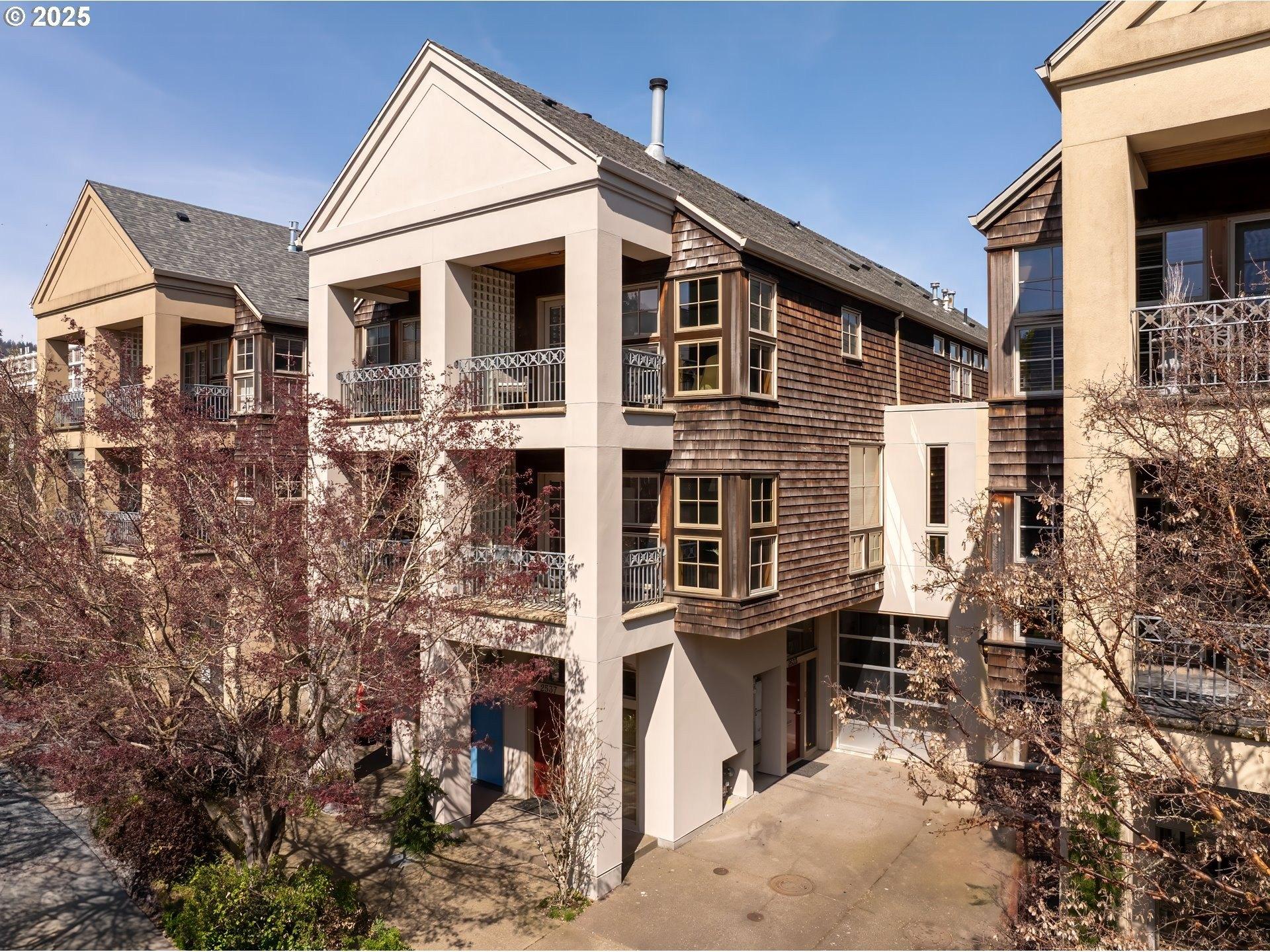Property Image for 2537 Nw Upshur St