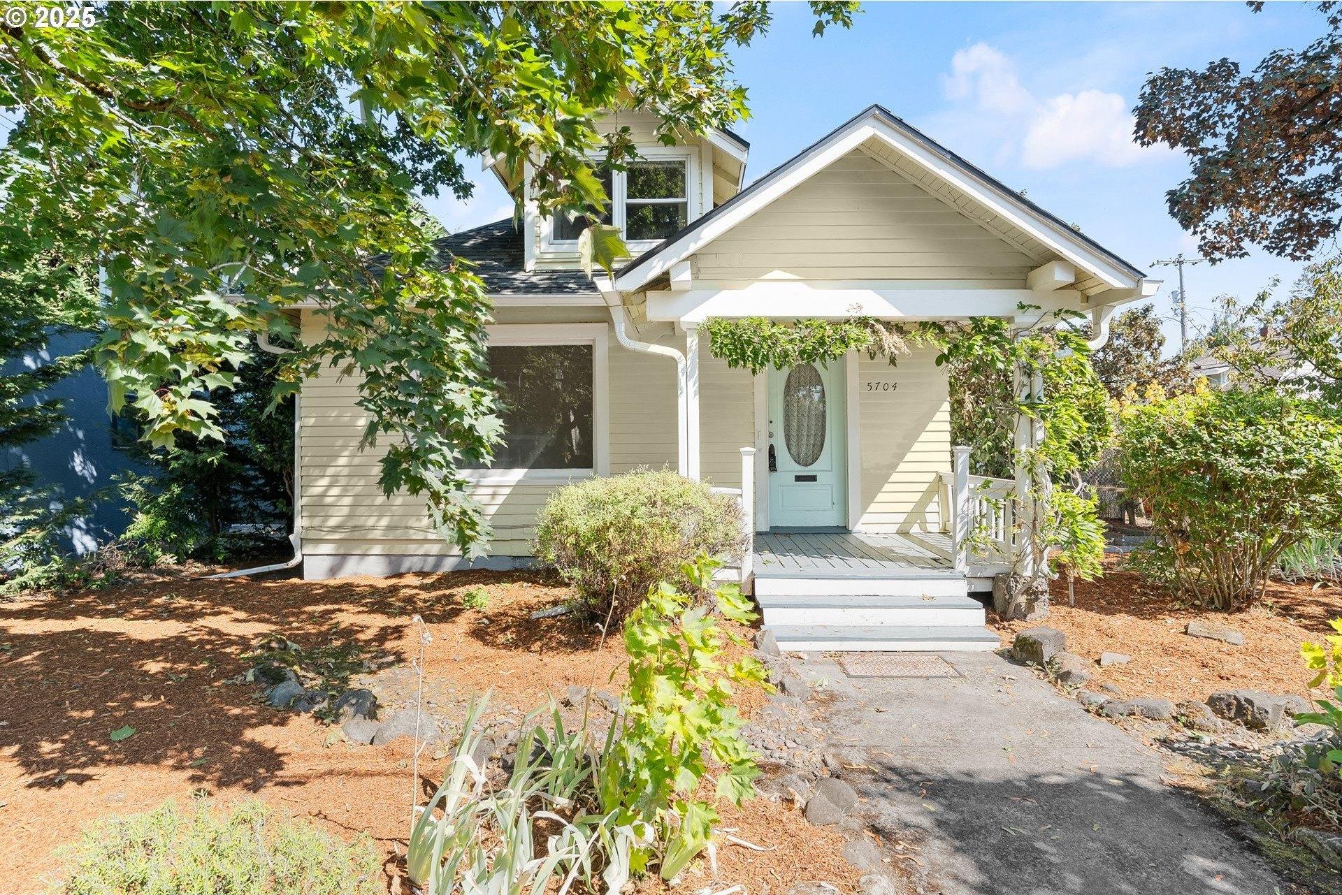 Property Image for 5704 N Greeley Ave