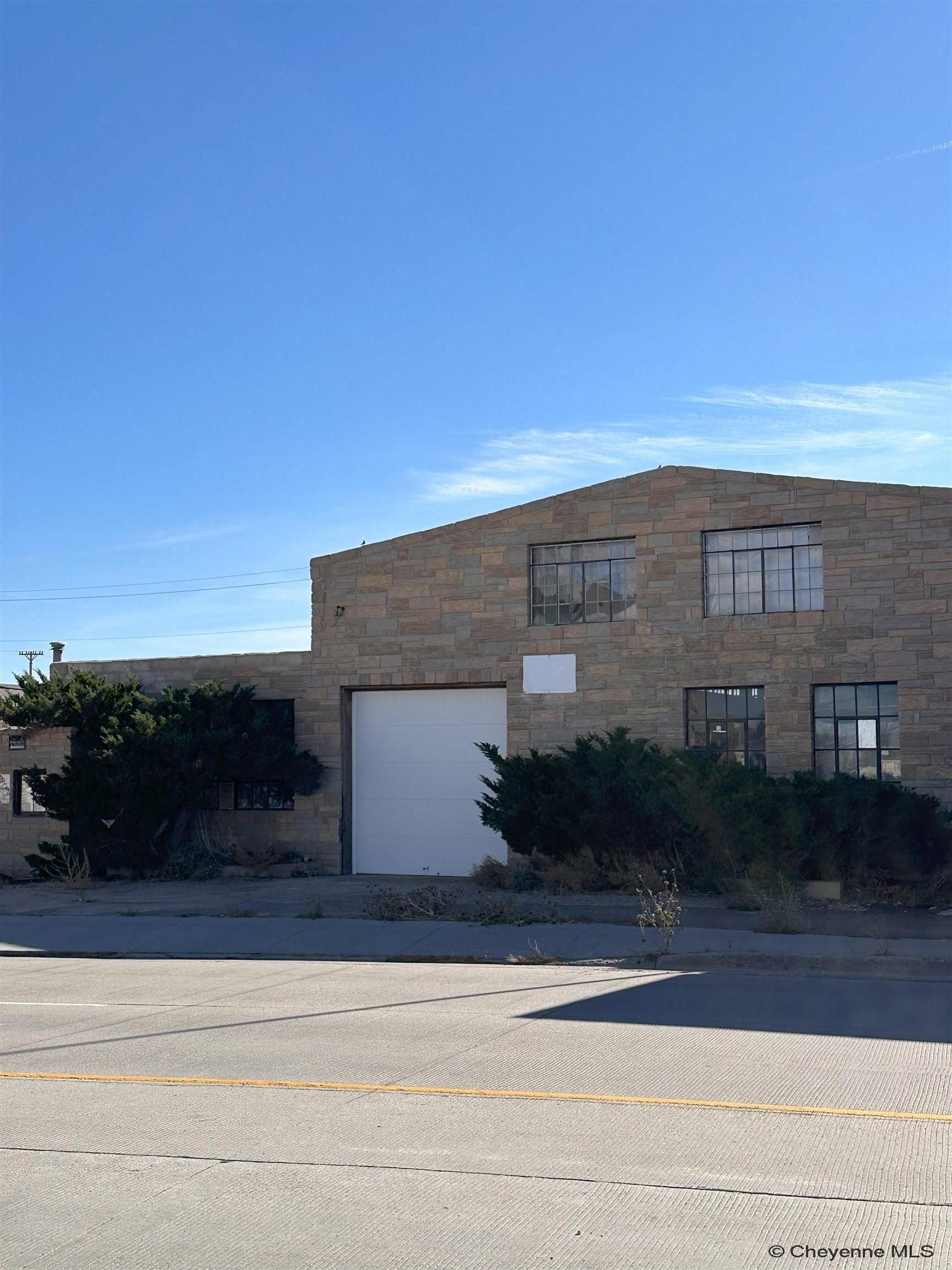 Property Image for 1601 W Lincolnway 2