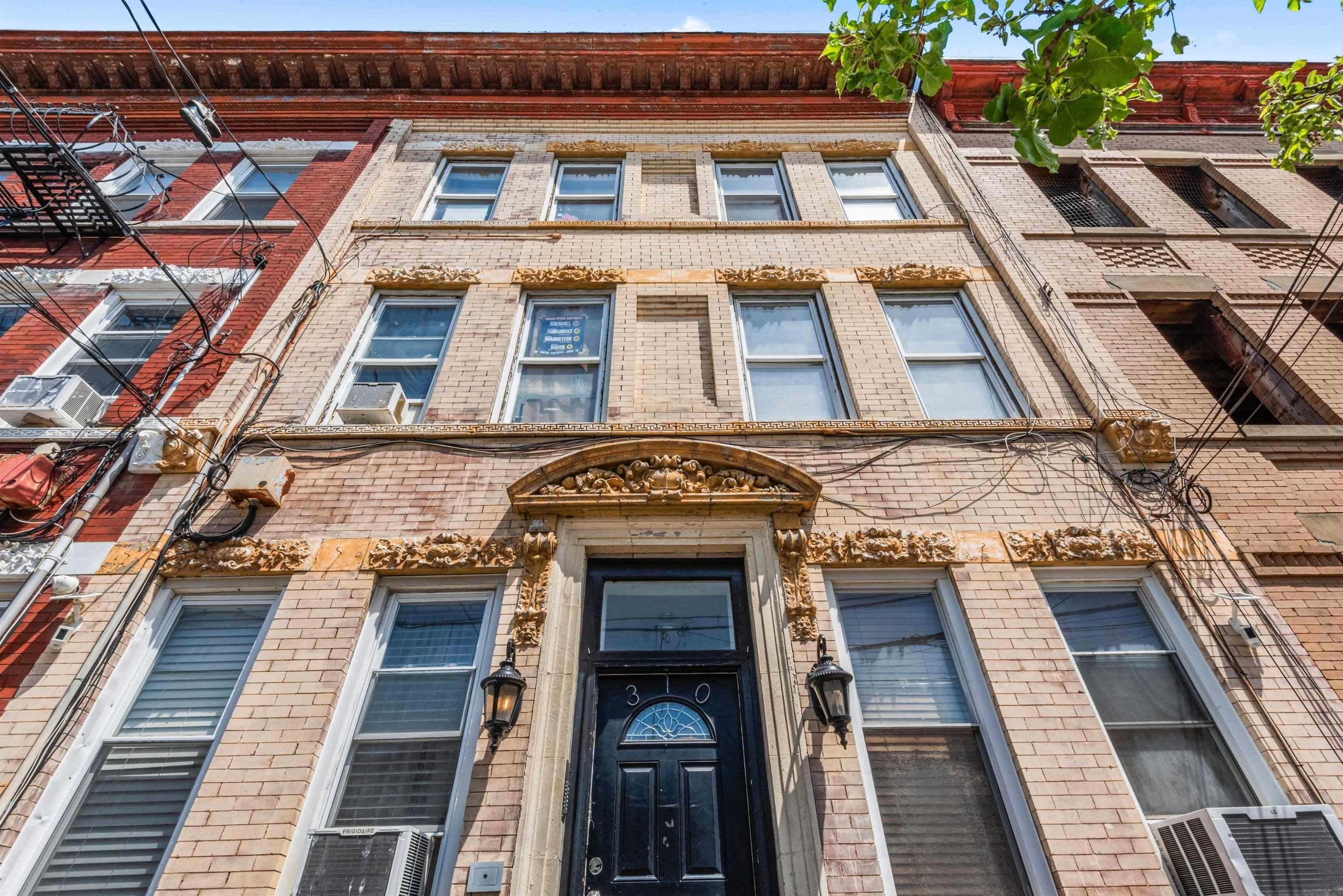 Property Image for 310 28th St