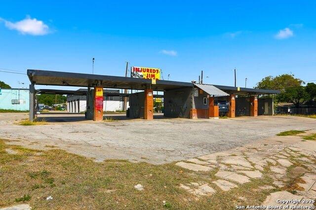 Property Image for 2703 Vance Jackson