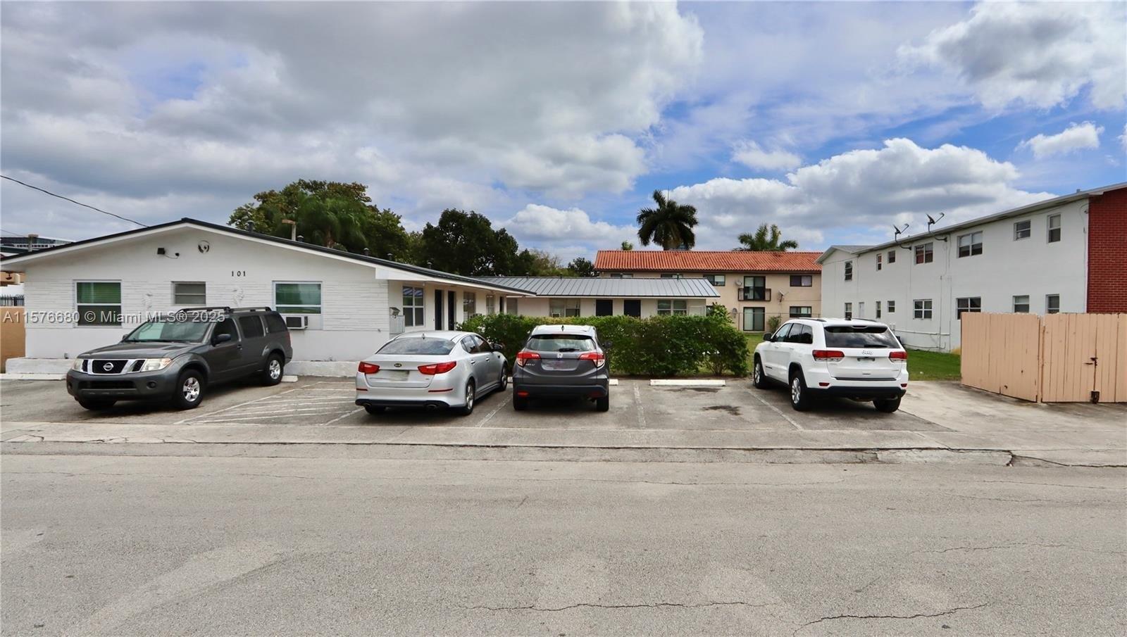 Property Image for 101 SE 4th Ave 1-7