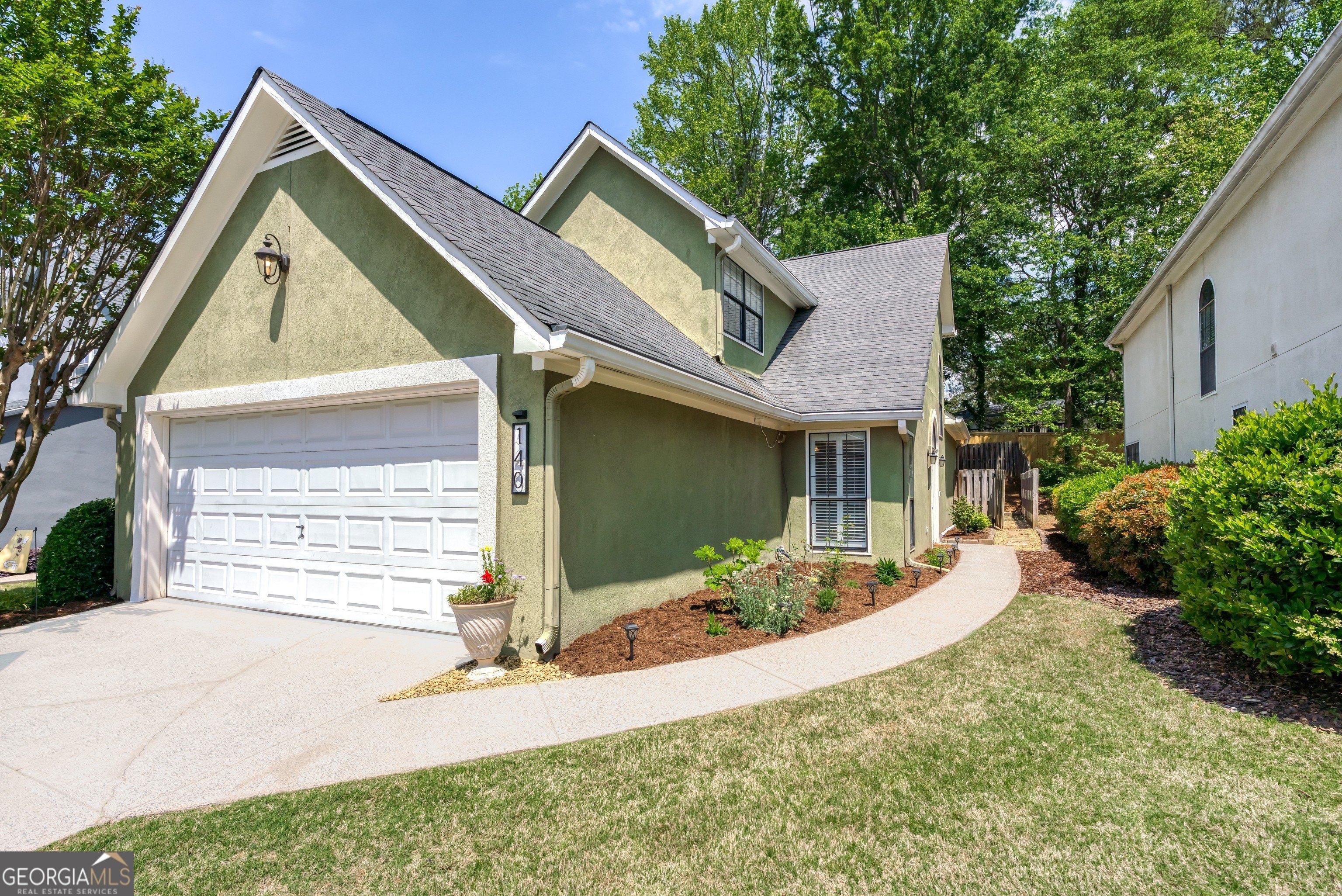 Property Image for 140 Sweetwater Trace