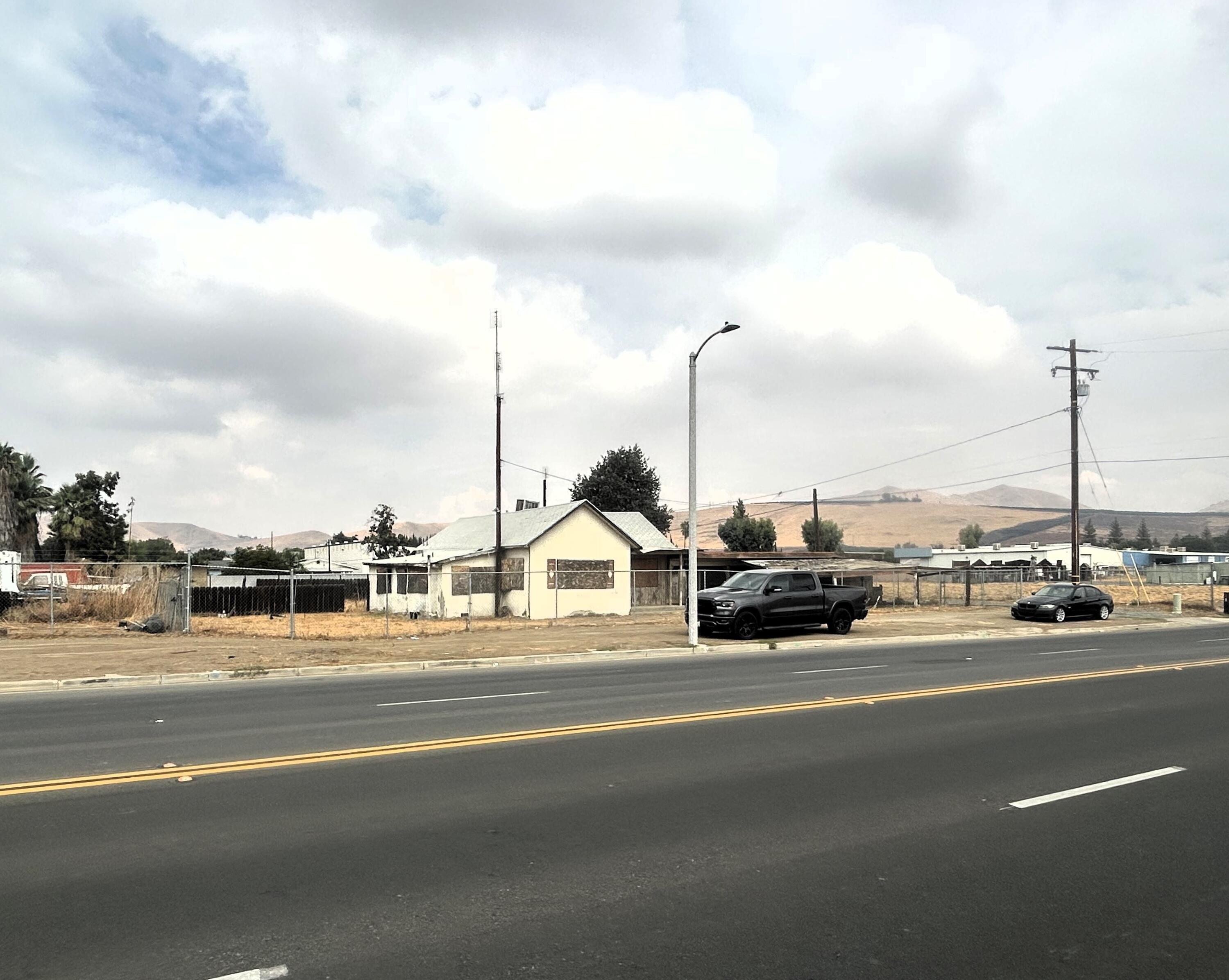 Property Image for 224 E Henderson Avenue