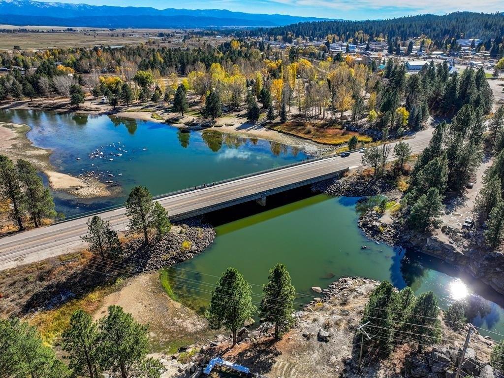 Property Image for 299 Vista Point Boulevard