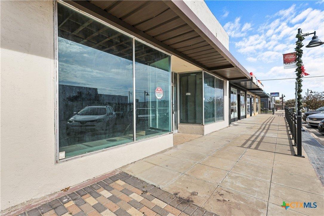 Property Image for 327 E Avenue D
