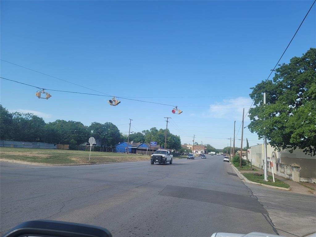 Property Image for 306 W Central Avenue