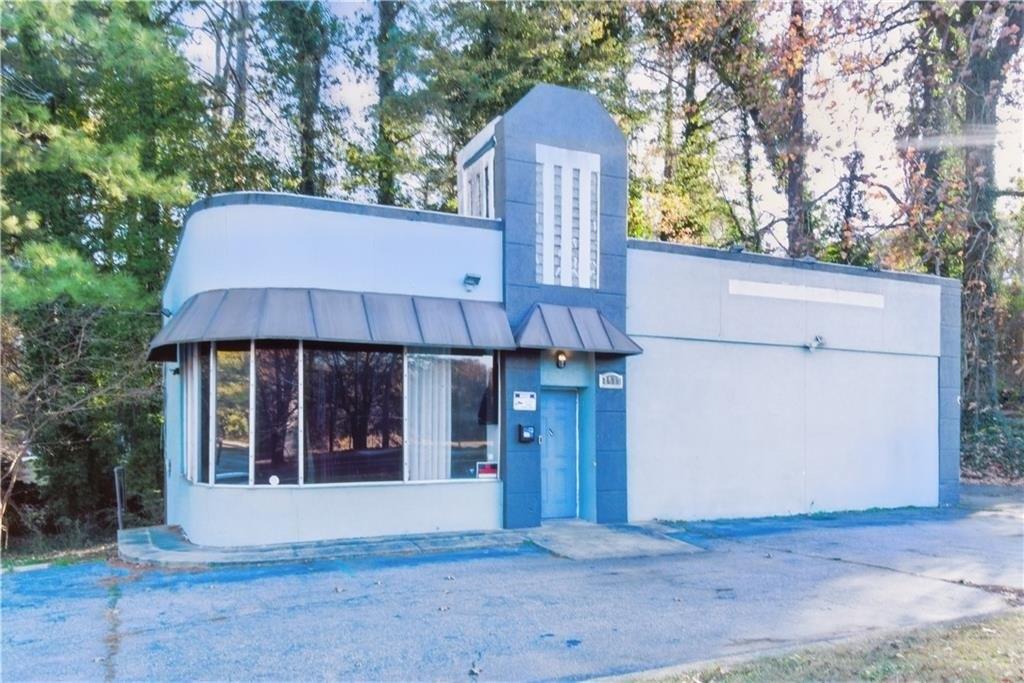 Property Image for 2690 Campbellton Road SW