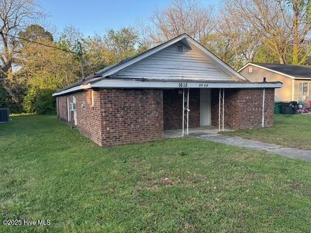 Property Image for 1615 Carolina Street E