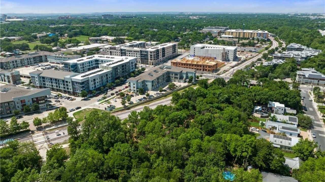 Property Image for 2907 E Martin Luther King Jr BLVD